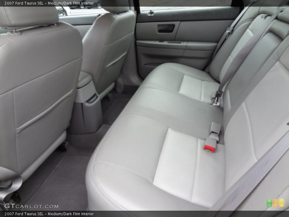 Medium/Dark Flint Interior Photo for the 2007 Ford Taurus SEL #58826437
