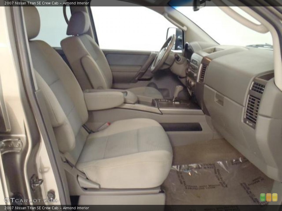 Almond Interior Photo for the 2007 Nissan Titan SE Crew Cab #58828990