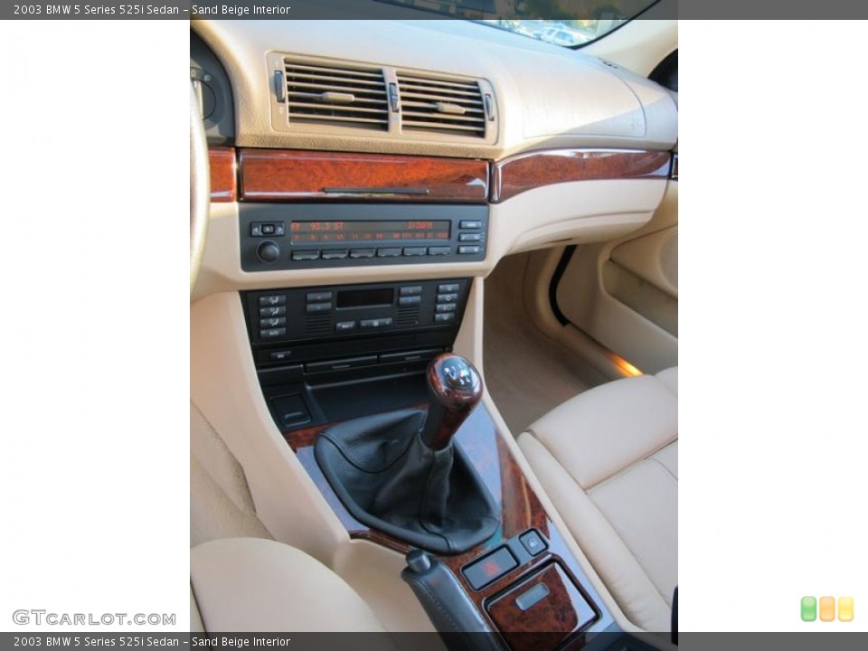 Sand Beige Interior Transmission for the 2003 BMW 5 Series 525i Sedan #58842018