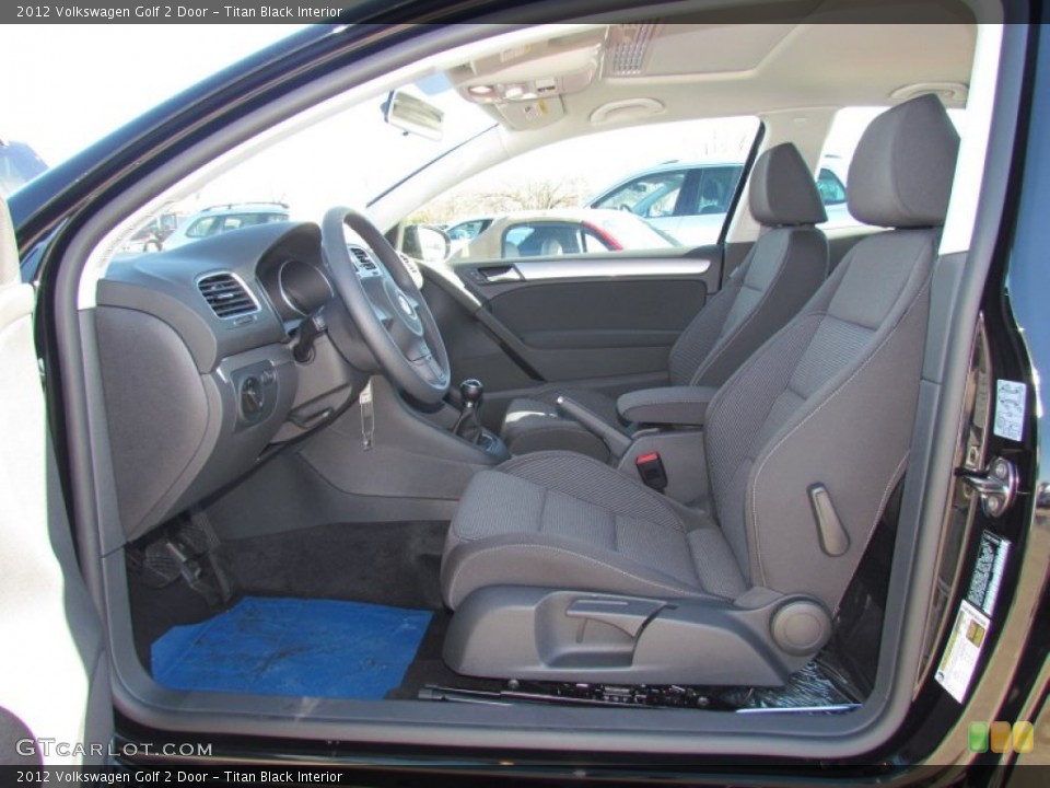 Titan Black Interior Photo for the 2012 Volkswagen Golf 2 Door #58850581
