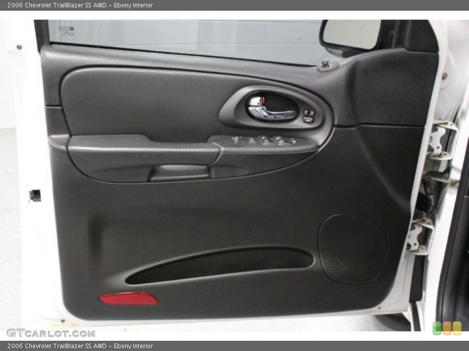 Ebony Interior Door Panel for the 2006 Chevrolet TrailBlazer SS AWD #58856983