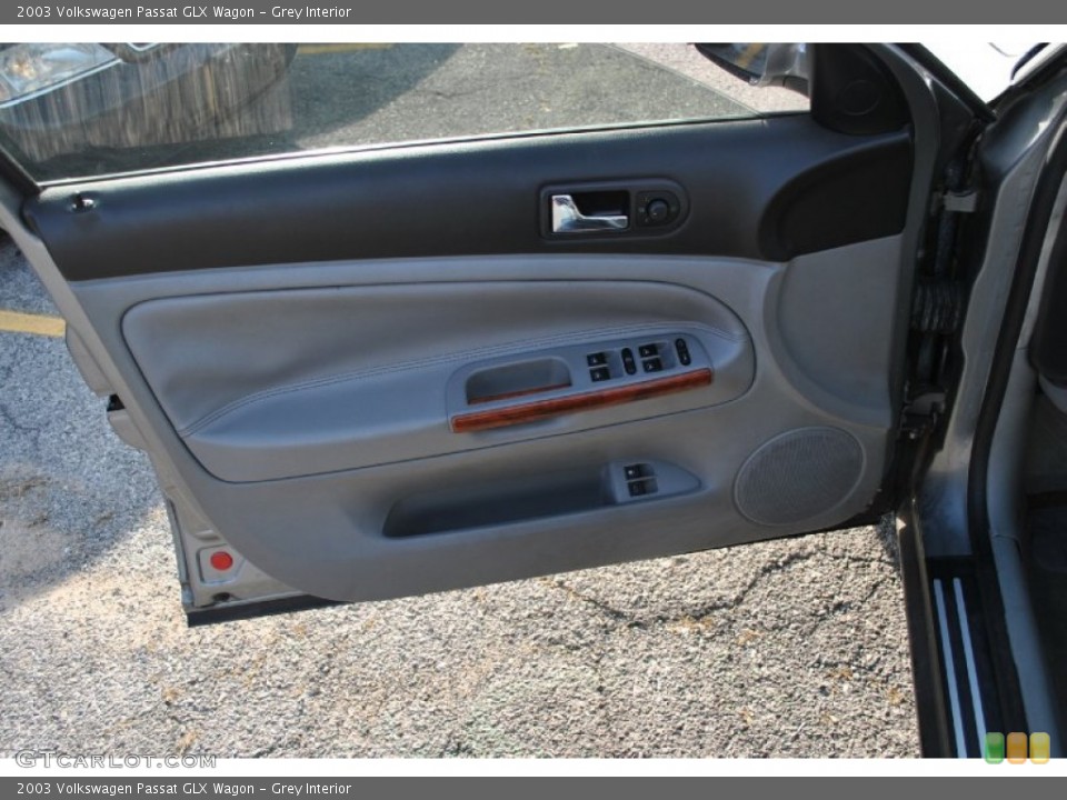 Grey Interior Door Panel for the 2003 Volkswagen Passat GLX Wagon #58862977
