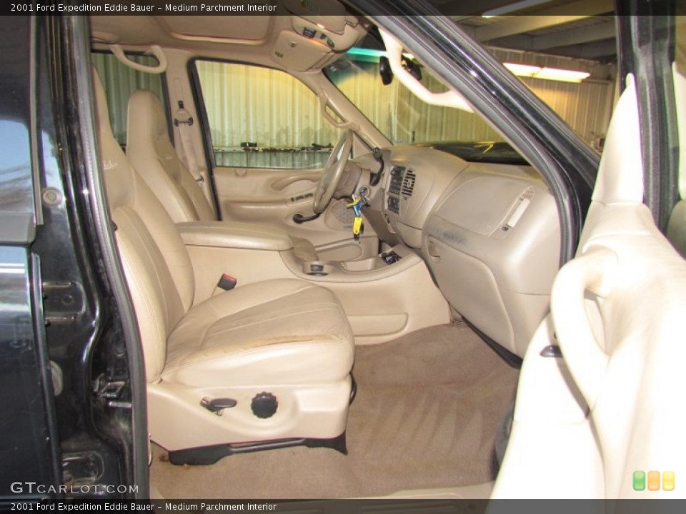 Medium Parchment Interior Photo for the 2001 Ford Expedition Eddie Bauer #58865422