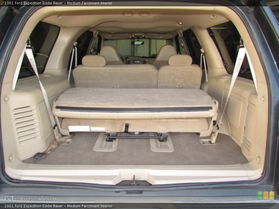 Medium Parchment Interior Trunk for the 2001 Ford Expedition Eddie Bauer #58865503