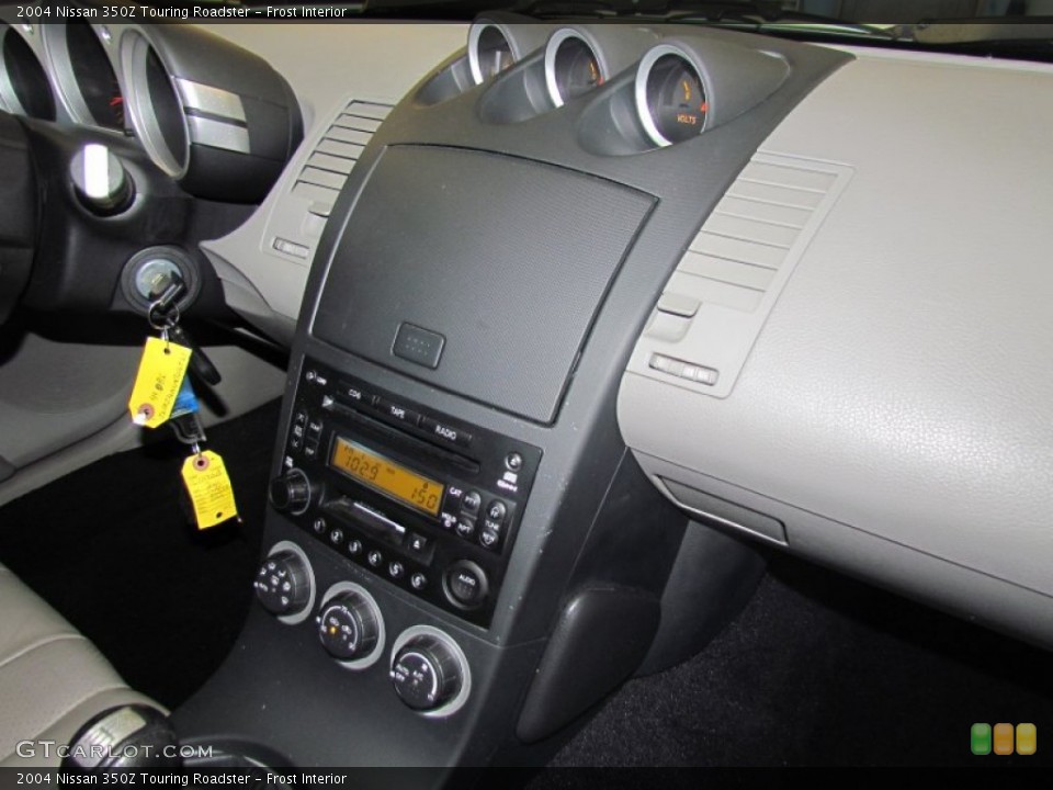 Frost Interior Controls for the 2004 Nissan 350Z Touring Roadster #58866391