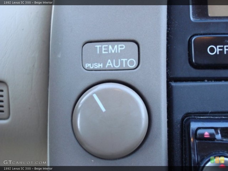 Beige Interior Controls for the 1992 Lexus SC 300 #58870011