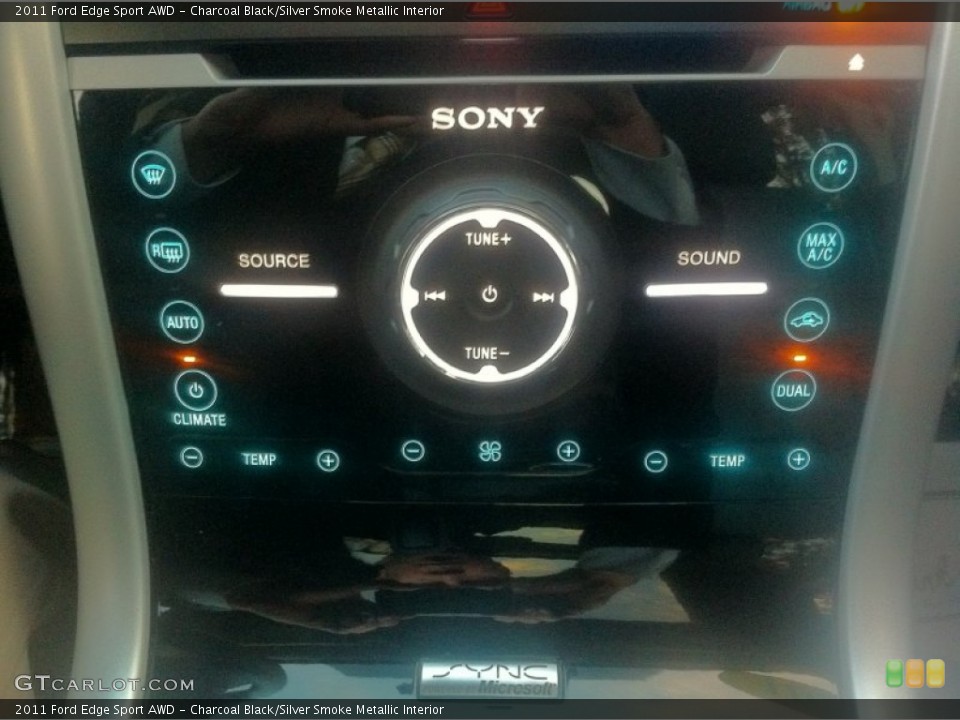 Charcoal Black/Silver Smoke Metallic Interior Controls for the 2011 Ford Edge Sport AWD #58893336