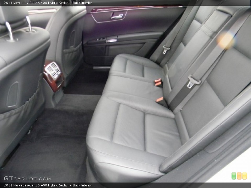 Black Interior Photo for the 2011 Mercedes-Benz S 400 Hybrid Sedan #58896393