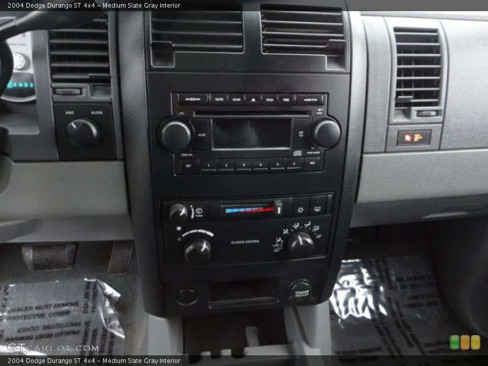 Medium Slate Gray Interior Controls for the 2004 Dodge Durango ST 4x4 #58901355