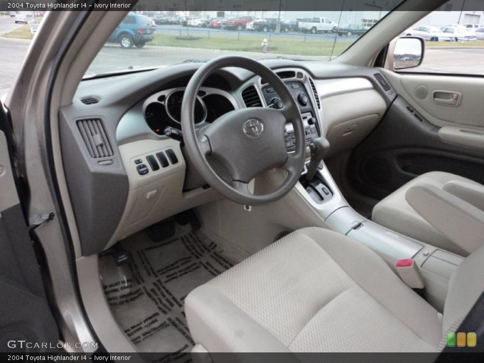 Ivory Interior Photo for the 2004 Toyota Highlander I4 #58901676