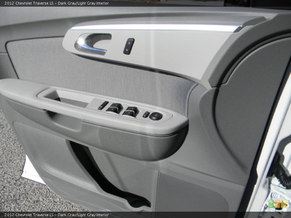 Dark Gray/Light Gray Interior Door Panel for the 2012 Chevrolet Traverse LS #58905457