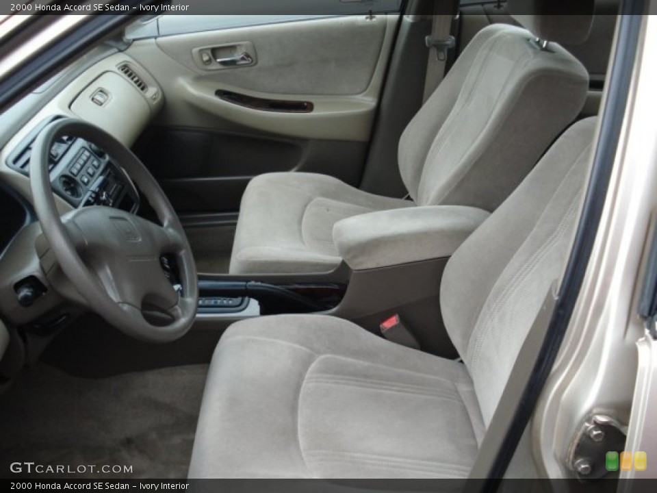 Ivory Interior Photo for the 2000 Honda Accord SE Sedan #58907038