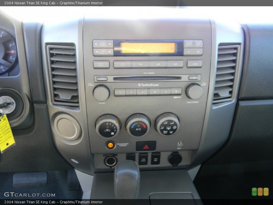 Graphite/Titanium Interior Controls for the 2004 Nissan Titan SE King Cab #58907878