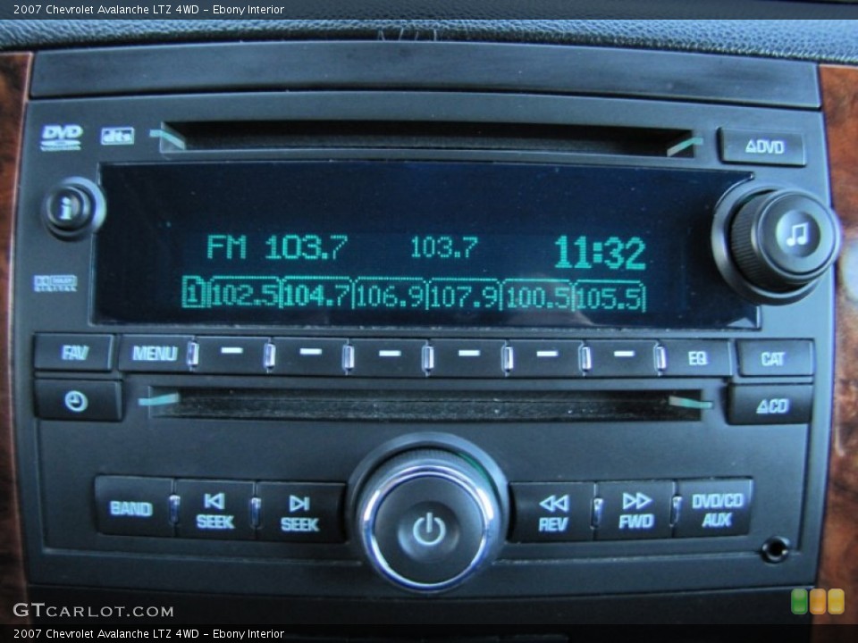 Ebony Interior Audio System for the 2007 Chevrolet Avalanche LTZ 4WD #58923408