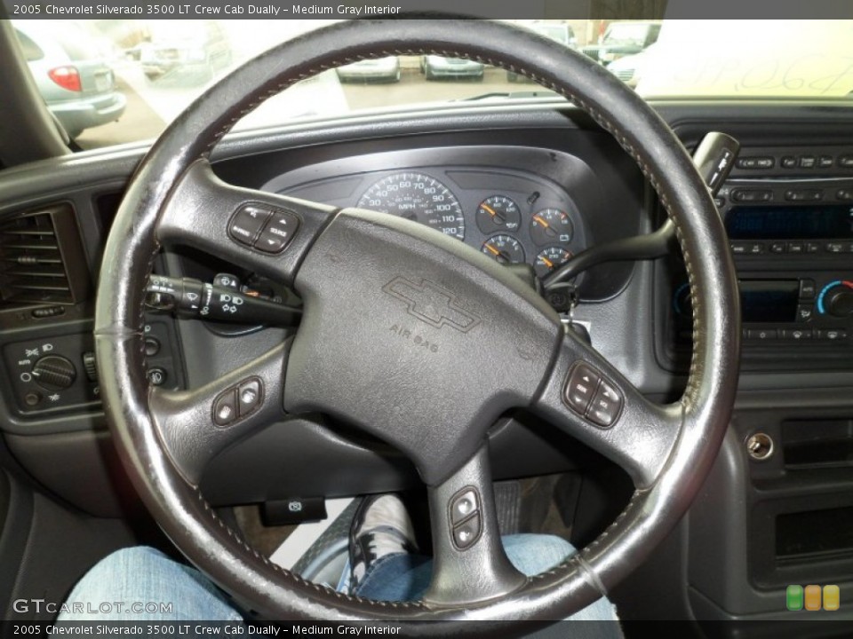 Medium Gray Interior Steering Wheel for the 2005 Chevrolet Silverado 3500 LT Crew Cab Dually #58923590