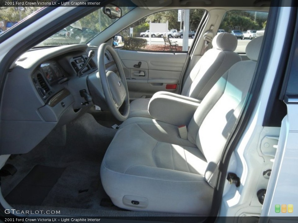 Light Graphite Interior Photo for the 2001 Ford Crown Victoria LX #58925045