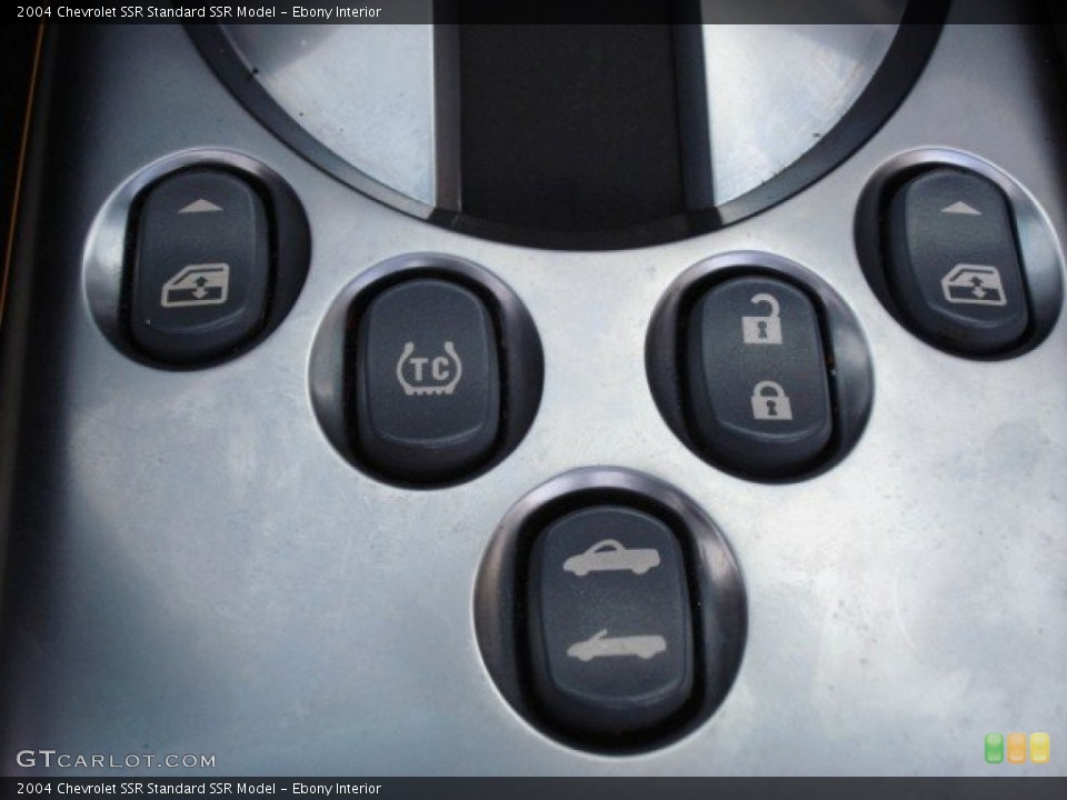 Ebony Interior Controls for the 2004 Chevrolet SSR  #58941396