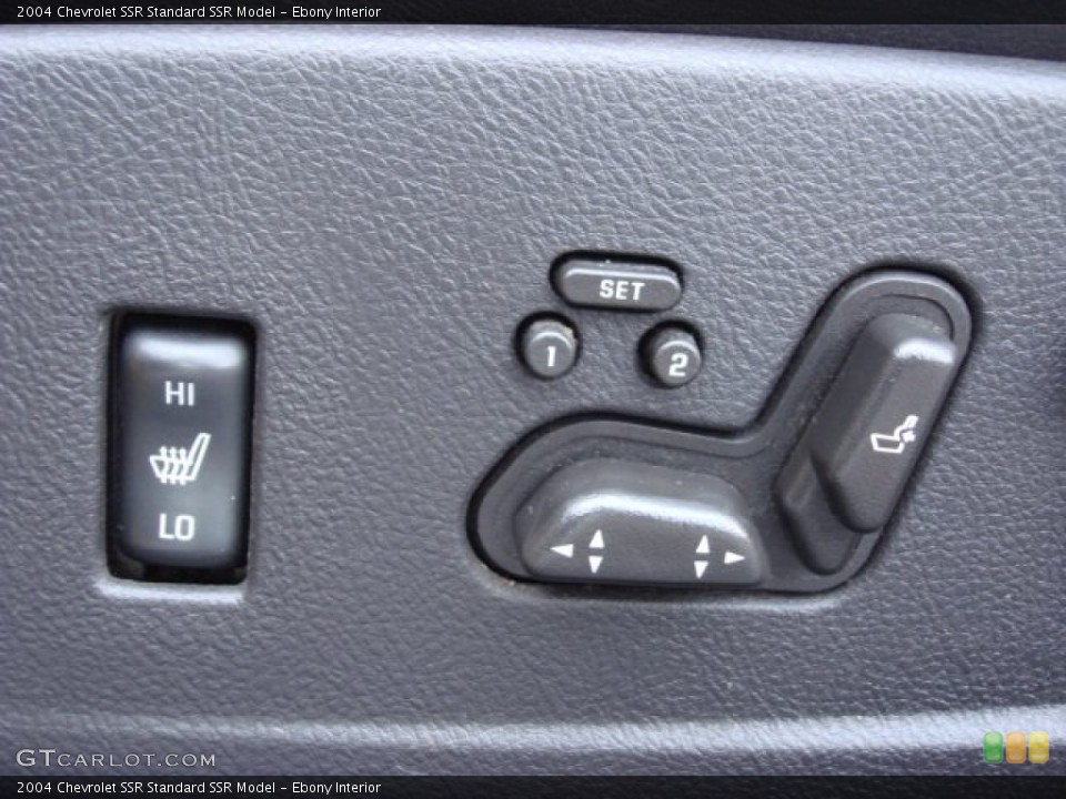 Ebony Interior Controls for the 2004 Chevrolet SSR  #58941438