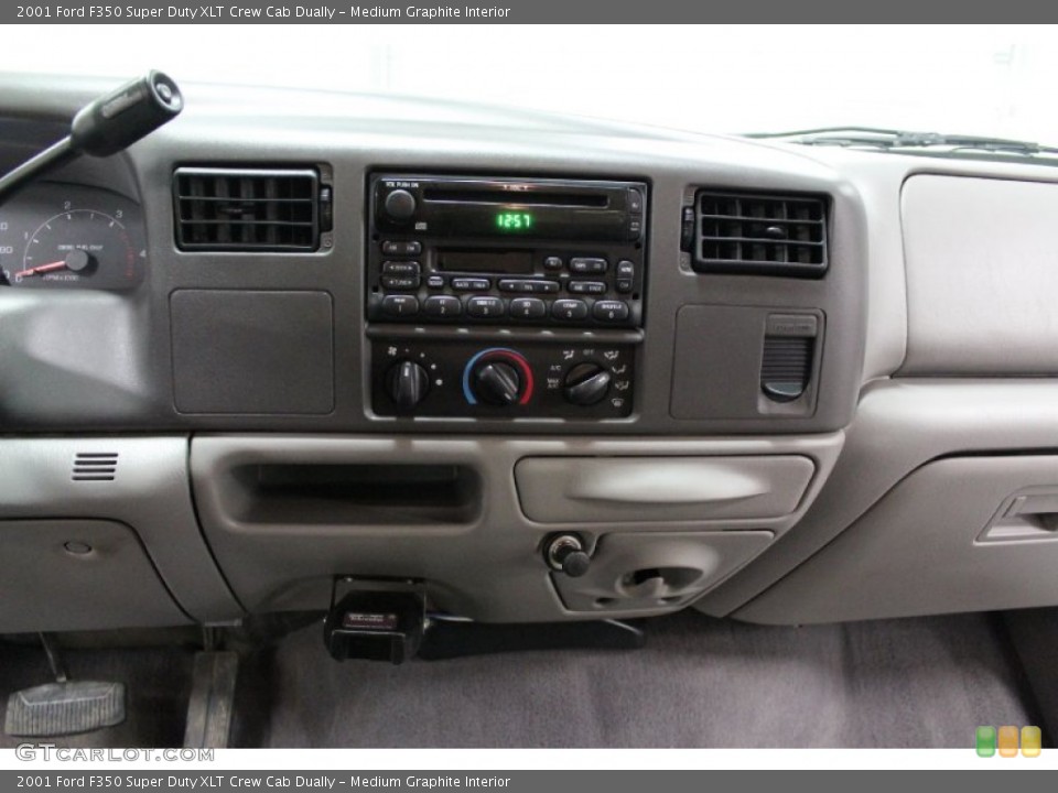 Medium Graphite Interior Controls for the 2001 Ford F350 Super Duty XLT Crew Cab Dually #58971763