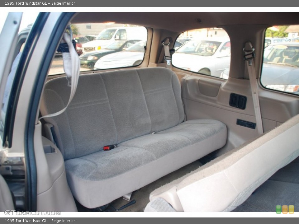 Beige Interior Photo for the 1995 Ford Windstar GL #58974706