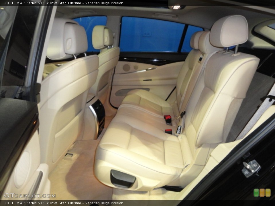 Venetian Beige Interior Photo for the 2011 BMW 5 Series 535i xDrive Gran Turismo #58984313