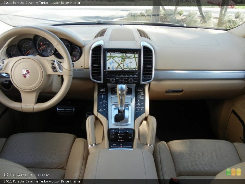 Luxor Beige Interior Dashboard for the 2011 Porsche Cayenne Turbo #59000083