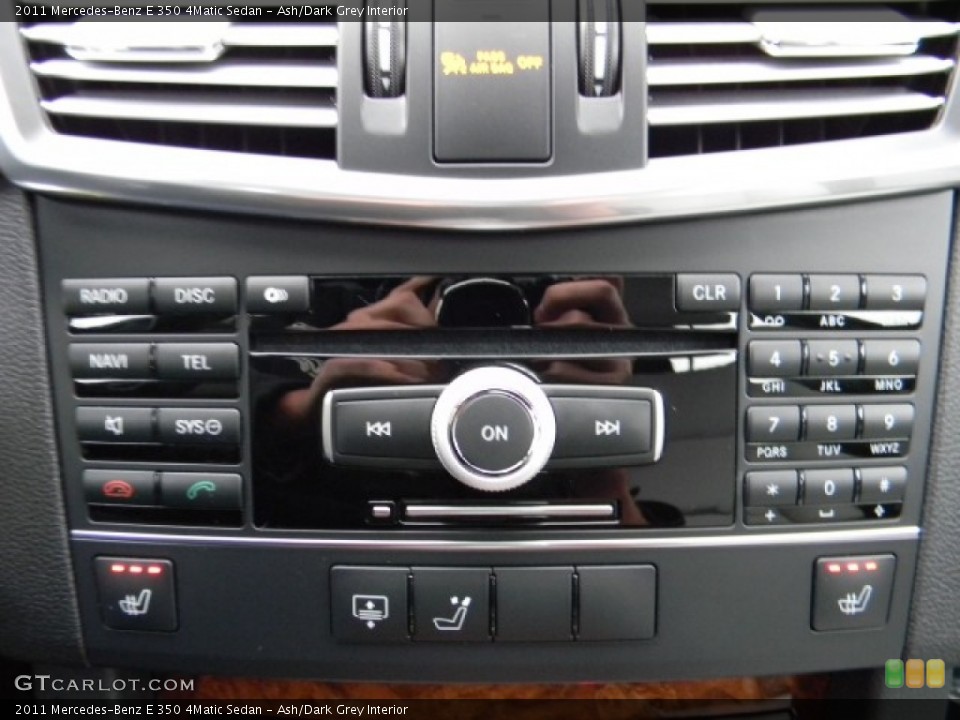 Ash/Dark Grey Interior Controls for the 2011 Mercedes-Benz E 350 4Matic Sedan #59002434