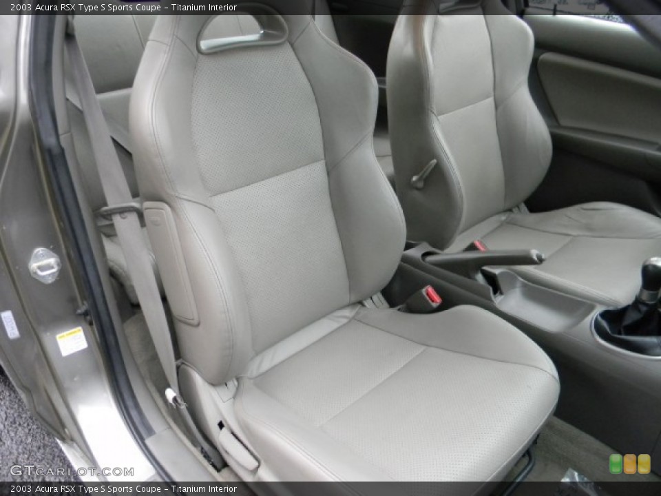 Titanium Interior Photo for the 2003 Acura RSX Type S Sports Coupe #59003109
