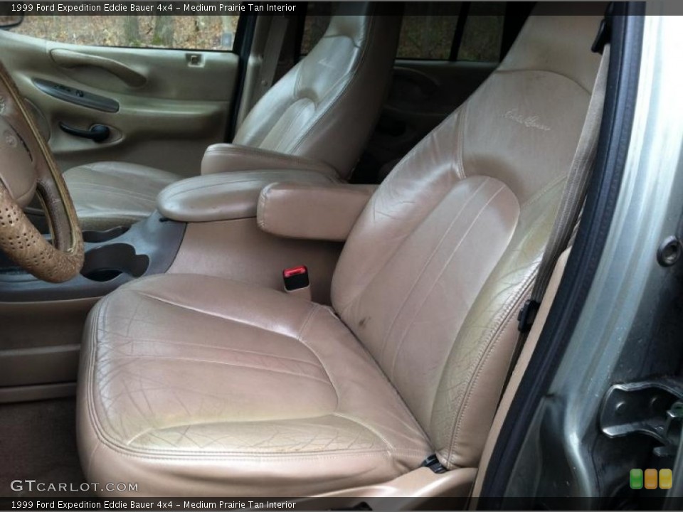 Medium Prairie Tan Interior Photo for the 1999 Ford Expedition Eddie Bauer 4x4 #59003679