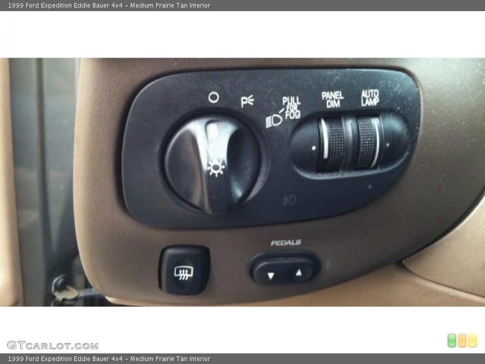 Medium Prairie Tan Interior Controls for the 1999 Ford Expedition Eddie Bauer 4x4 #59003754