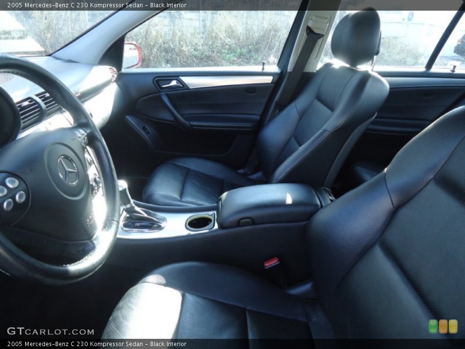 Black Interior Photo for the 2005 Mercedes-Benz C 230 Kompressor Sedan #59006622