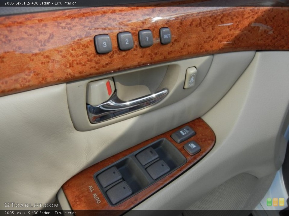 Ecru Interior Controls for the 2005 Lexus LS 430 Sedan #59025381