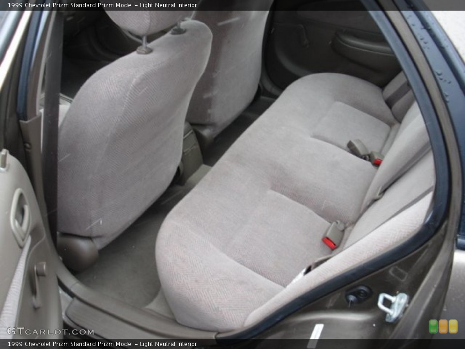 Light Neutral Interior Photo for the 1999 Chevrolet Prizm  #59028157