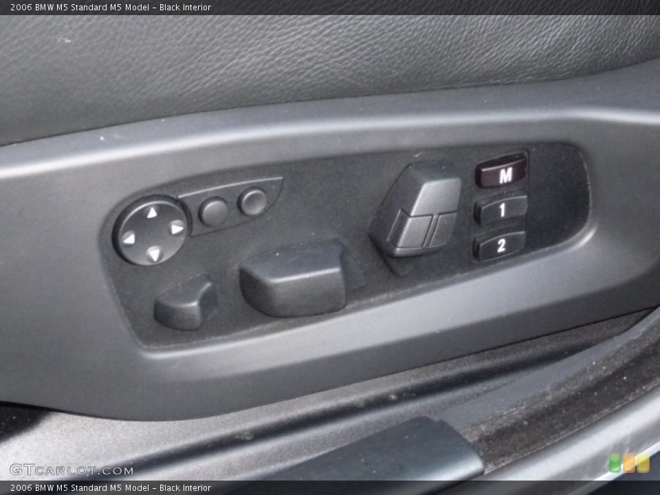 Black Interior Controls for the 2006 BMW M5  #59032000