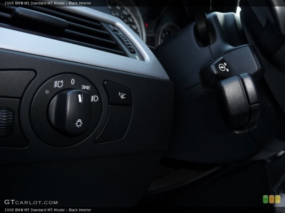 Black Interior Controls for the 2006 BMW M5  #59032009