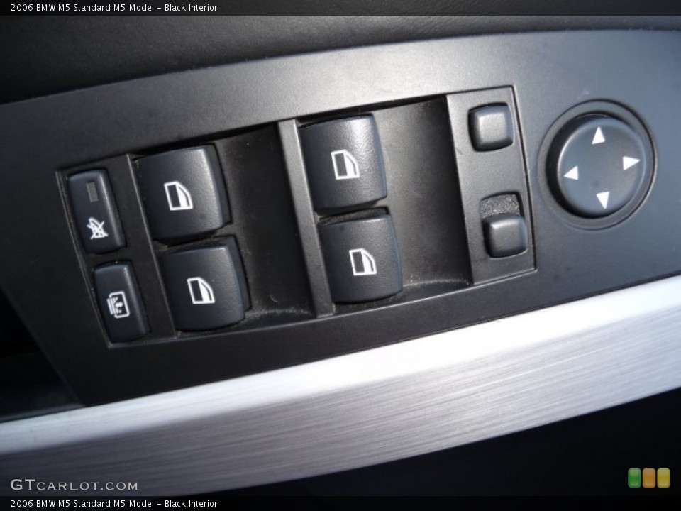 Black Interior Controls for the 2006 BMW M5  #59032183