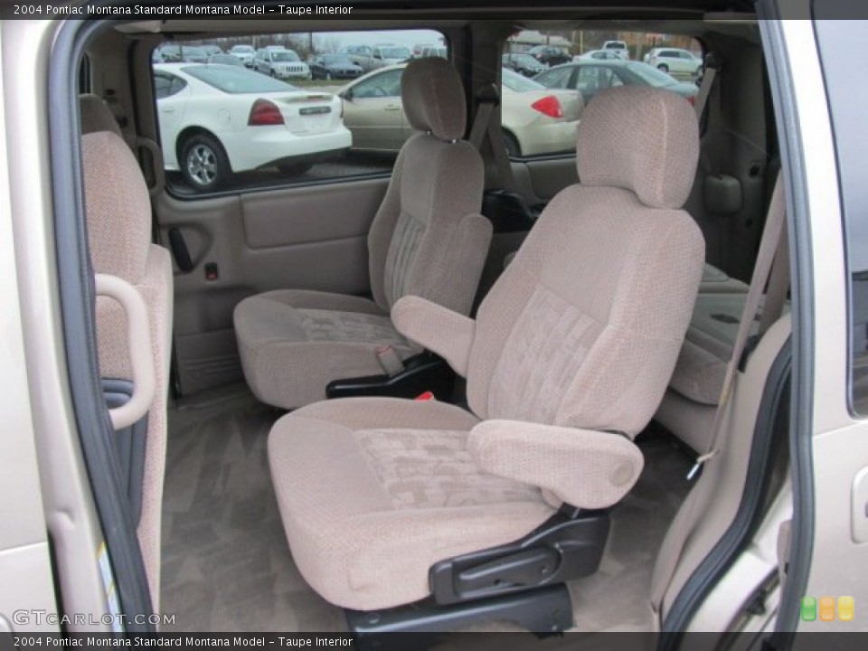 Taupe Interior Photo for the 2004 Pontiac Montana  #59034032