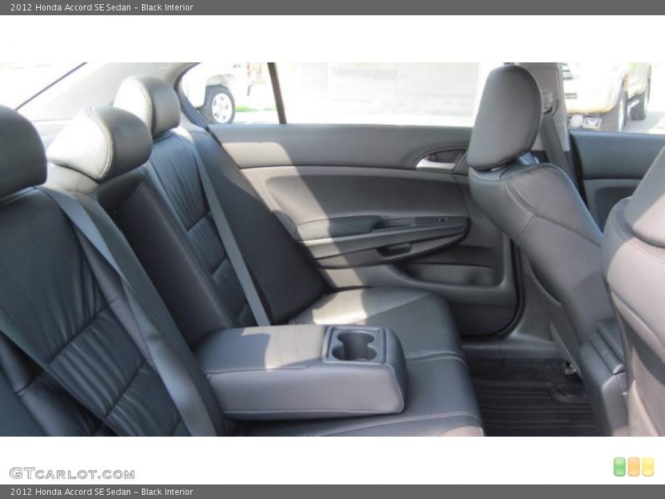 Black Interior Photo for the 2012 Honda Accord SE Sedan #59036401