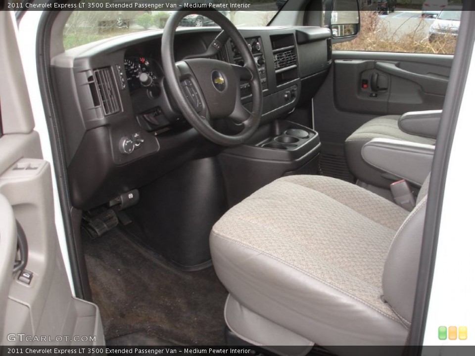Medium Pewter Interior Photo for the 2011 Chevrolet Express LT 3500 Extended Passenger Van #59037949