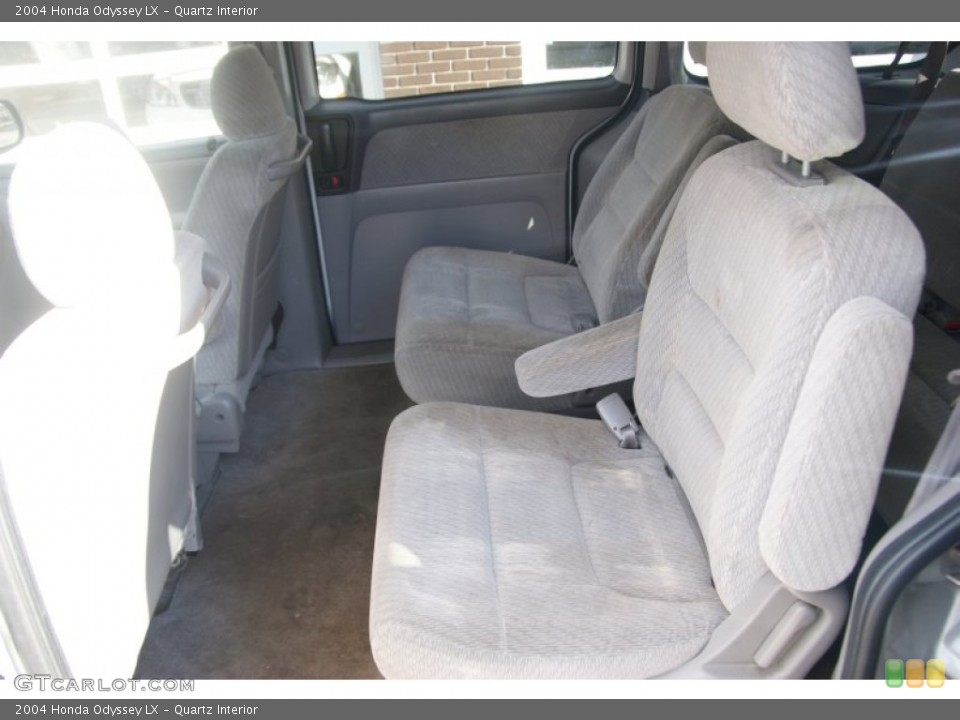Quartz Interior Photo for the 2004 Honda Odyssey LX #59045410