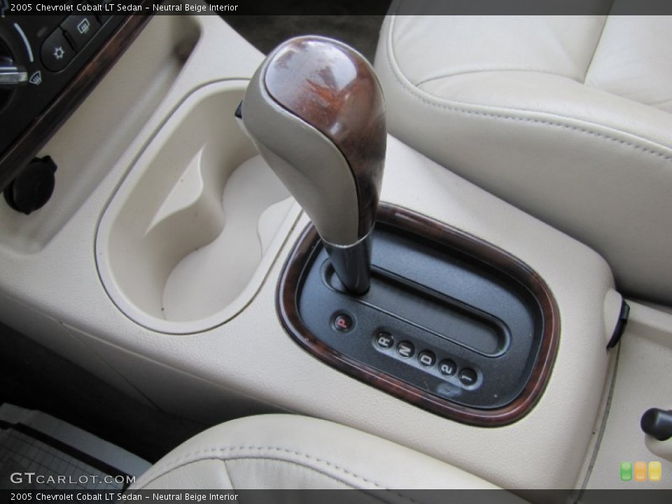 Neutral Beige Interior Transmission for the 2005 Chevrolet Cobalt LT Sedan #59050490
