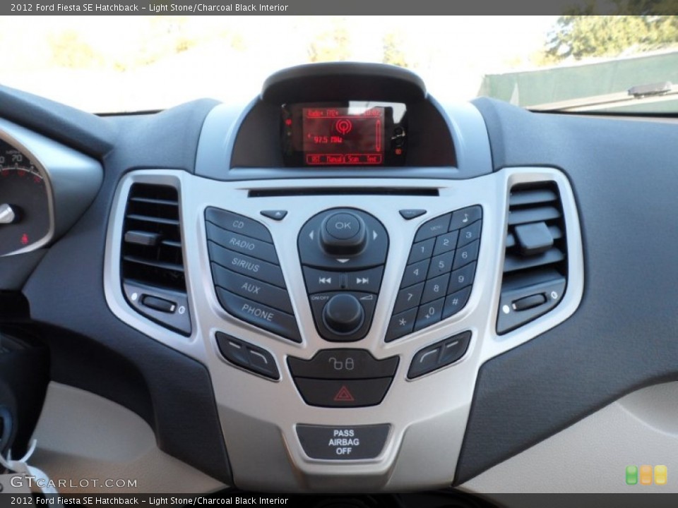 Light Stone/Charcoal Black Interior Controls for the 2012 Ford Fiesta SE Hatchback #59052060