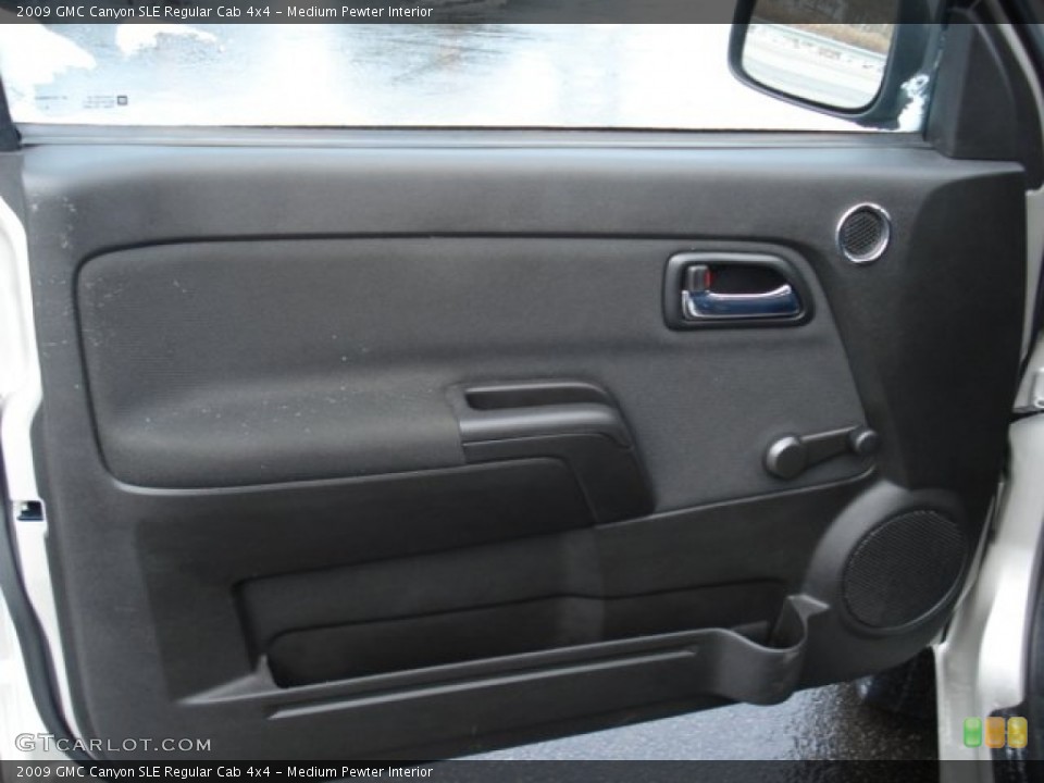 Medium Pewter Interior Door Panel for the 2009 GMC Canyon SLE Regular Cab 4x4 #59055879