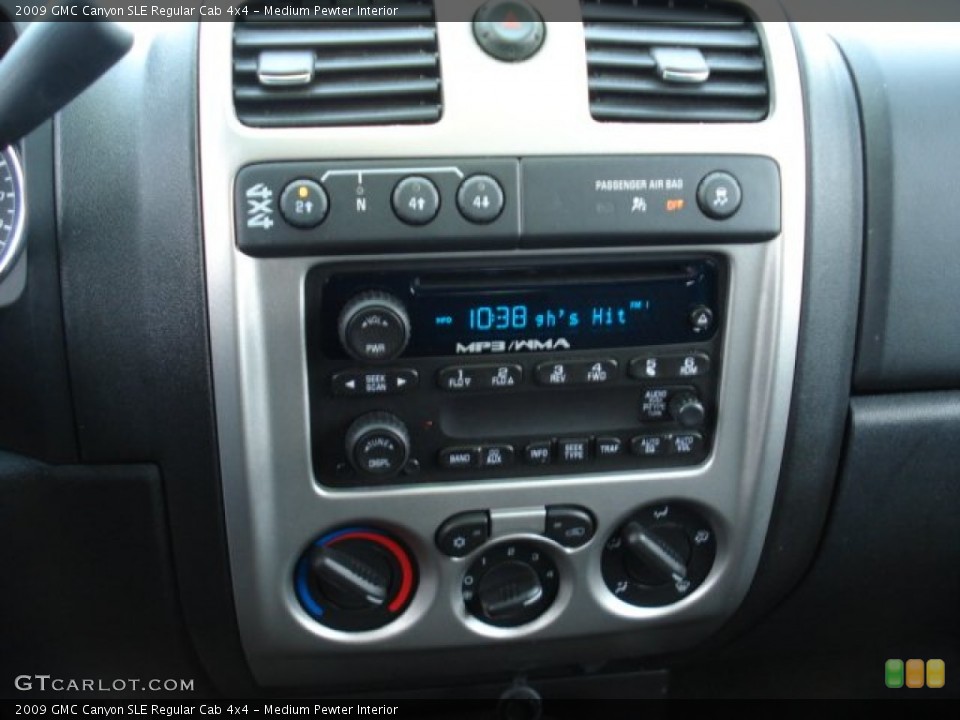 Medium Pewter Interior Controls for the 2009 GMC Canyon SLE Regular Cab 4x4 #59055921