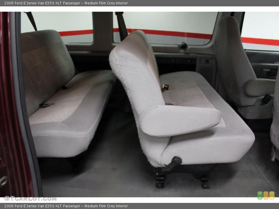 Medium Flint Grey Interior Photo for the 2006 Ford E Series Van E350 XLT Passenger #59062066