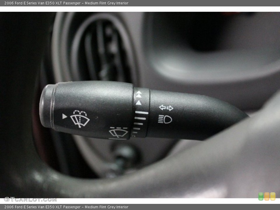 Medium Flint Grey Interior Controls for the 2006 Ford E Series Van E350 XLT Passenger #59062200