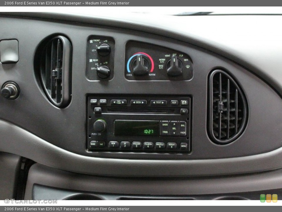 Medium Flint Grey Interior Controls for the 2006 Ford E Series Van E350 XLT Passenger #59062240