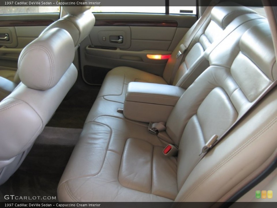 Cappuccino Cream Interior Photo for the 1997 Cadillac DeVille Sedan #59072810