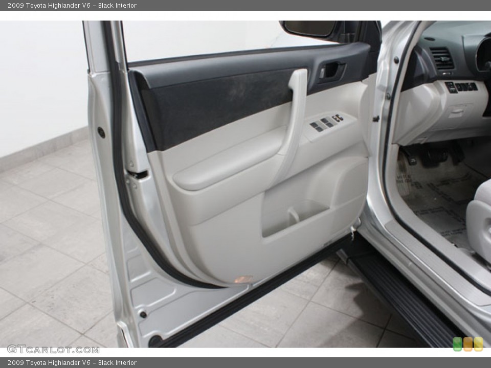 Black Interior Door Panel for the 2009 Toyota Highlander V6 #59077817