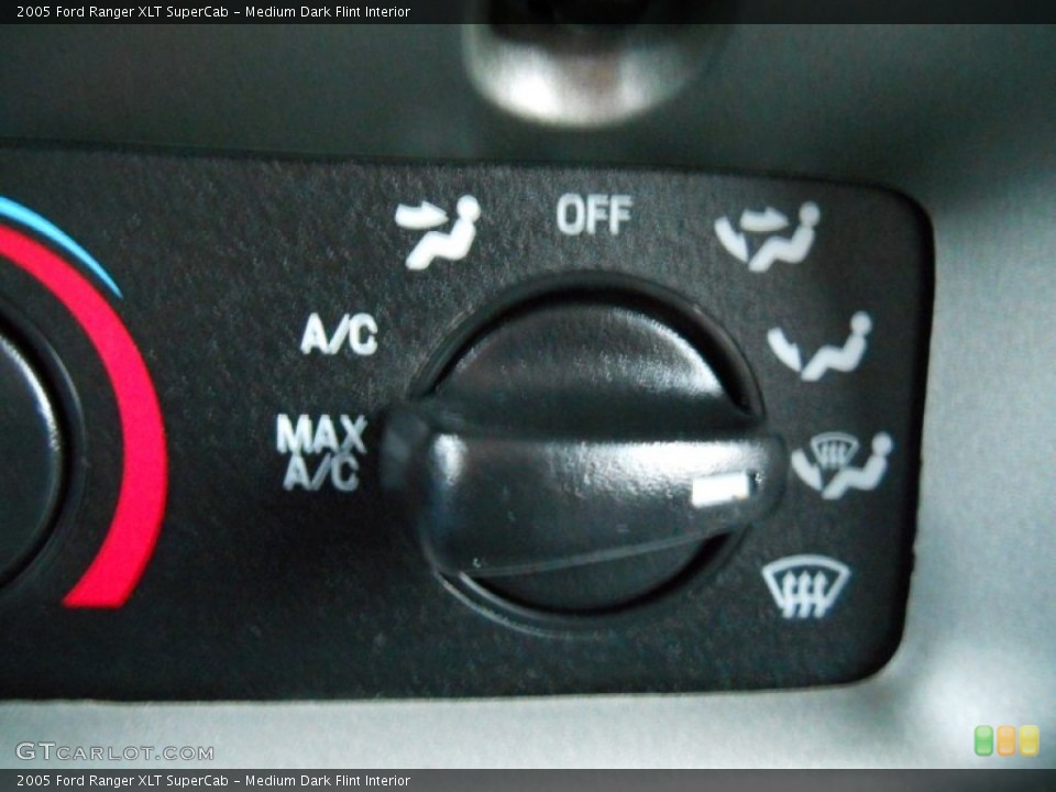 Medium Dark Flint Interior Controls for the 2005 Ford Ranger XLT SuperCab #59090234